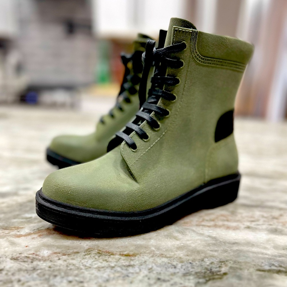New Vince Olive Green Combat Boots